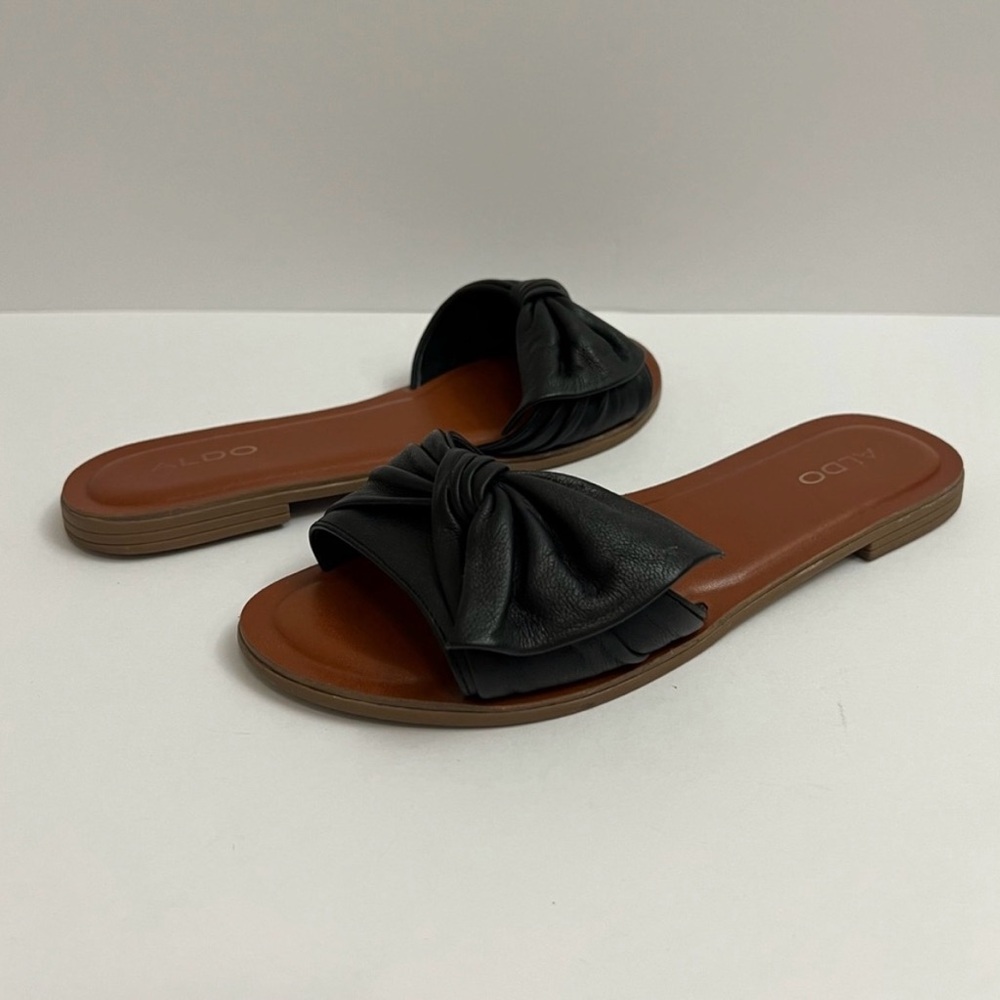 2 Pairs of Black and White Aldo Sandals Size 7 Bundle - Picture 11 of 12